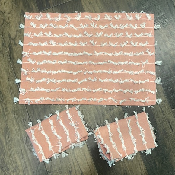 Pink/Peach placemats - Bundle of 3 - Picture 2 of 2